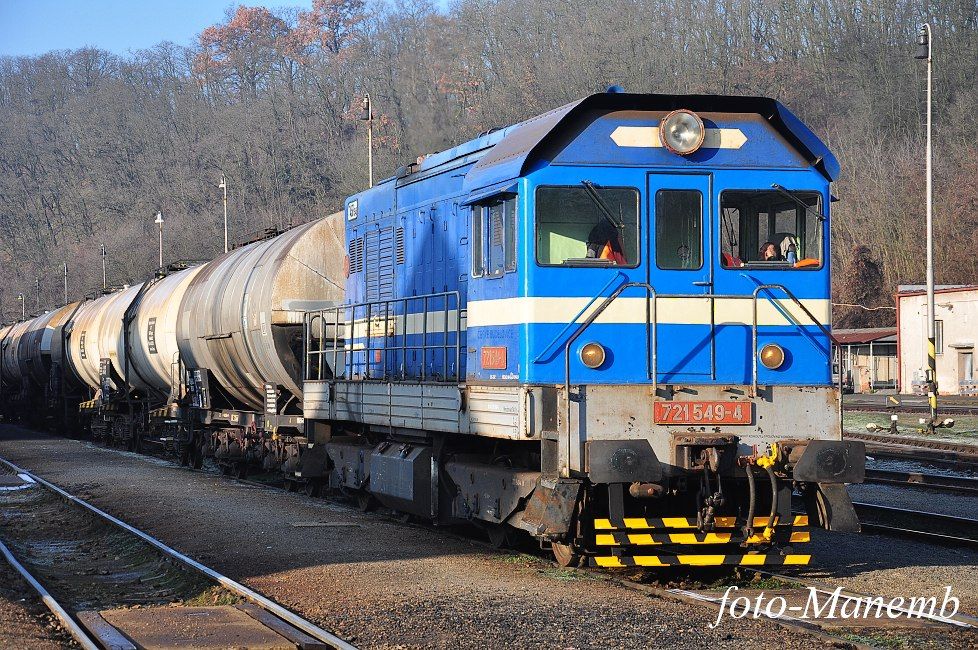 721 549 - 1.12.2012 MB