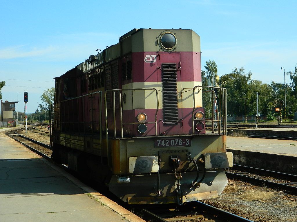 742076-3;esel nad Moravou (posun)