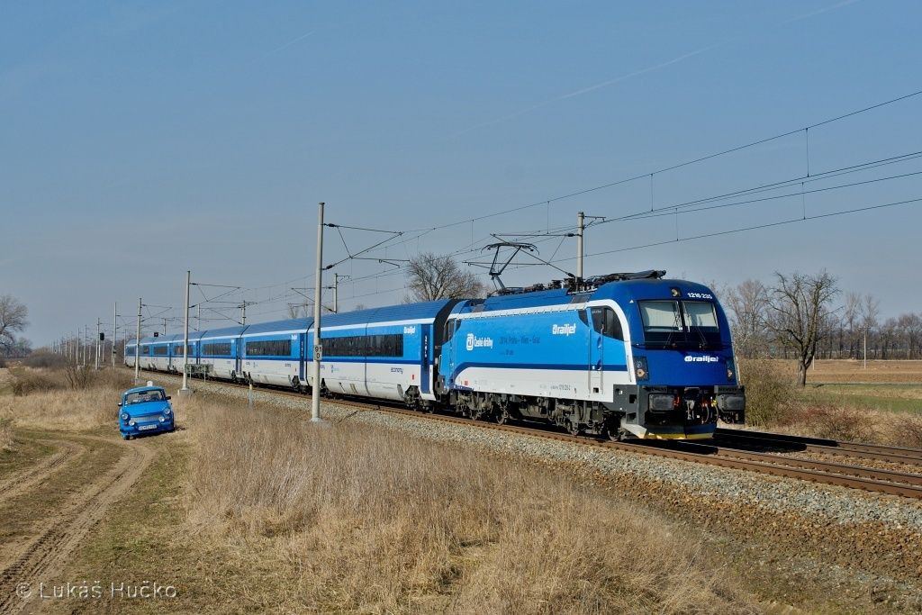 1216.235 Ladn 08.03.2015 RJ 75