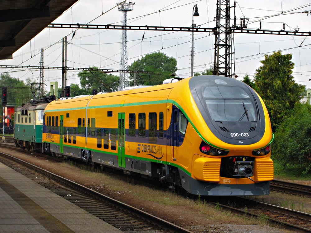 600-003 + 130.017 -7, 28.8. 2013, Pardubice hl.n.