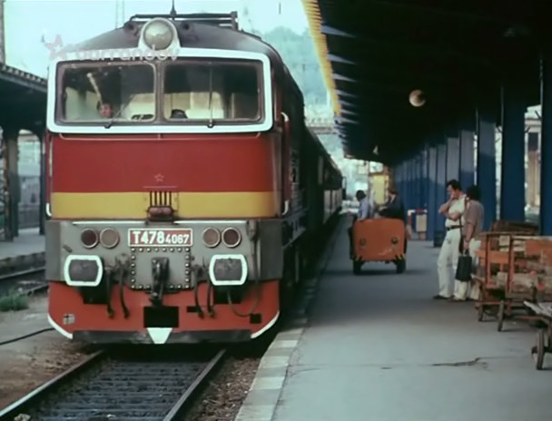 T 478.4067 pijd do Prahy Sted ve filmu Ztah (1985)