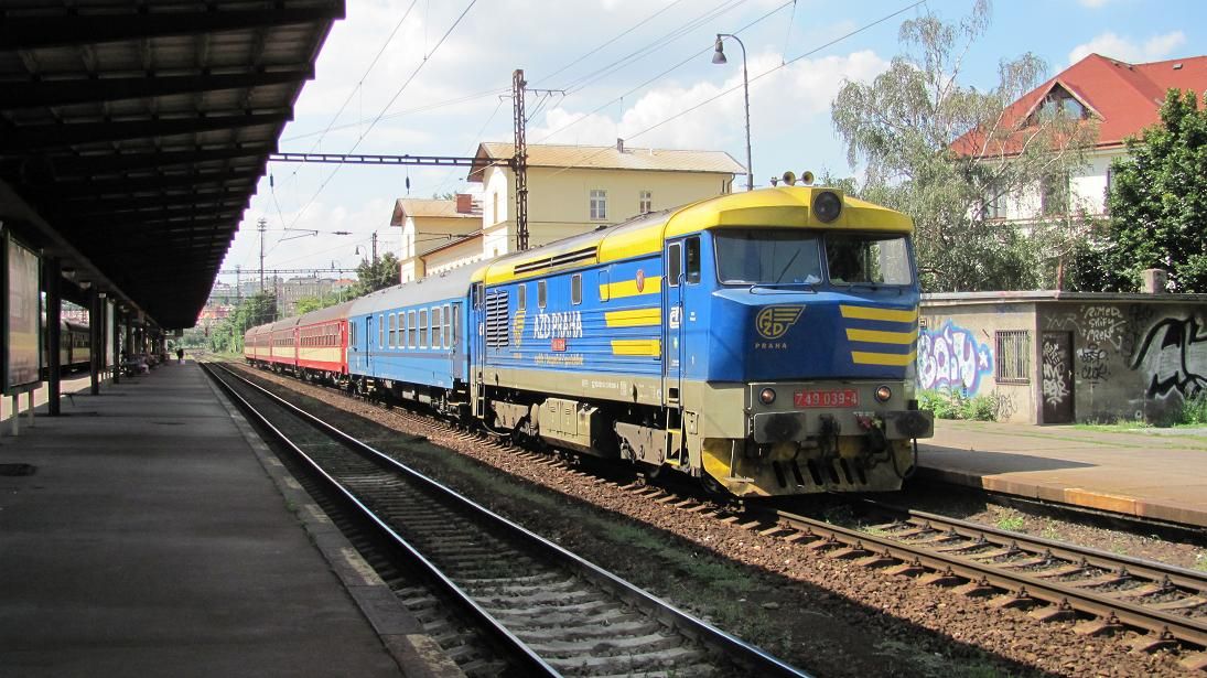 749039 - R 1143 - Praha Vrvice - 31.7.2010.