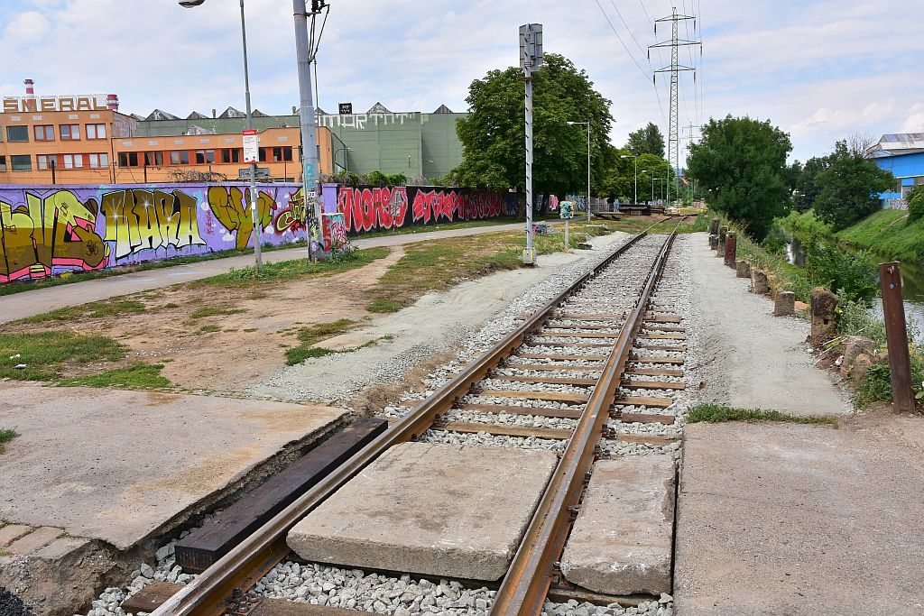 Pechod lbkov koleje vleky na bezlbkovou