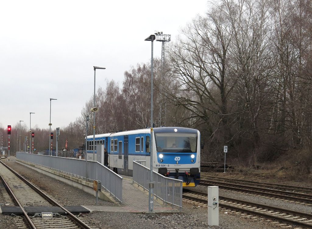 obrat Sp 1457/ Sp 1460 v Hlinsku (ve vlaku hlsili, e mimodn nen wifi a e dkuj za pochopen)