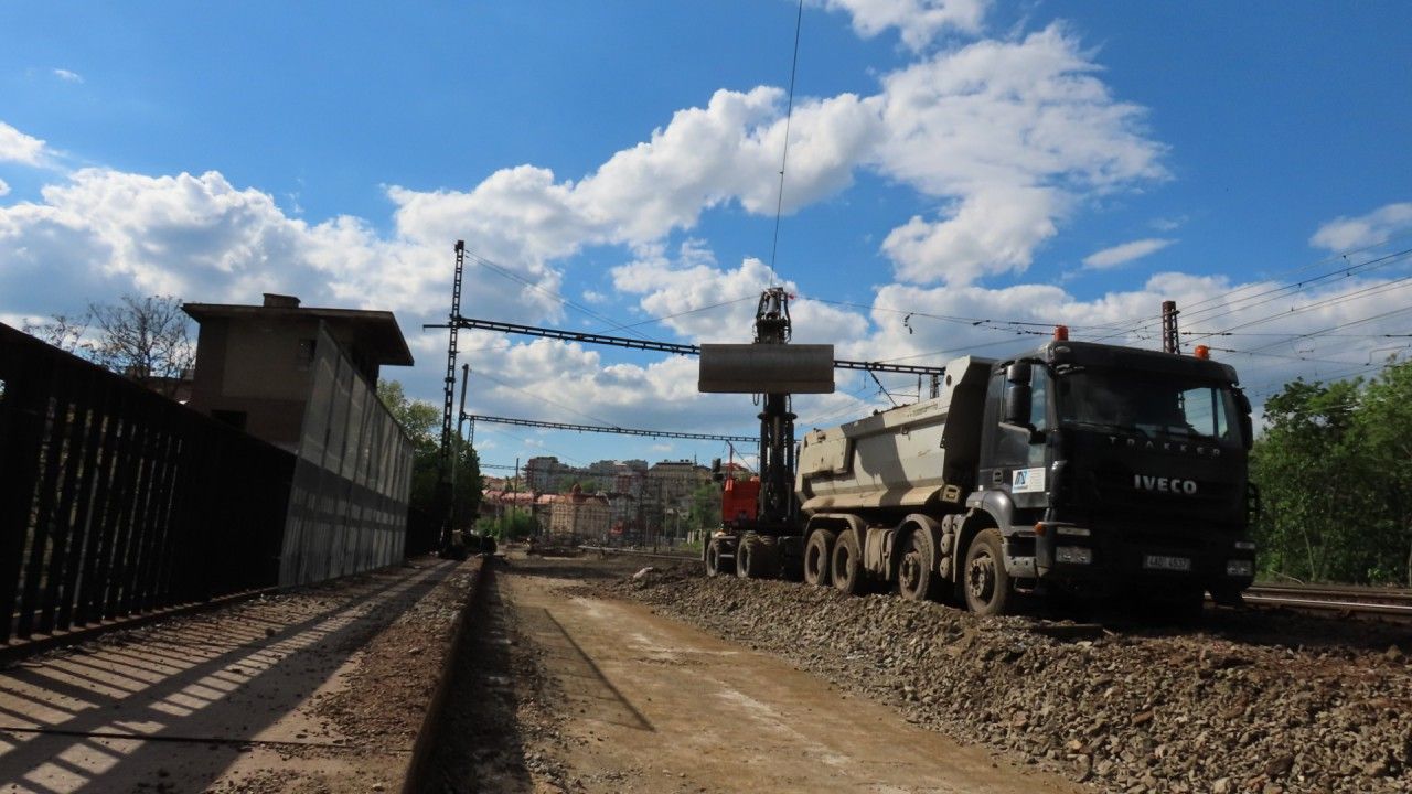 trk pod dal kolej na most Otakarova je odtovn 10.5.2019