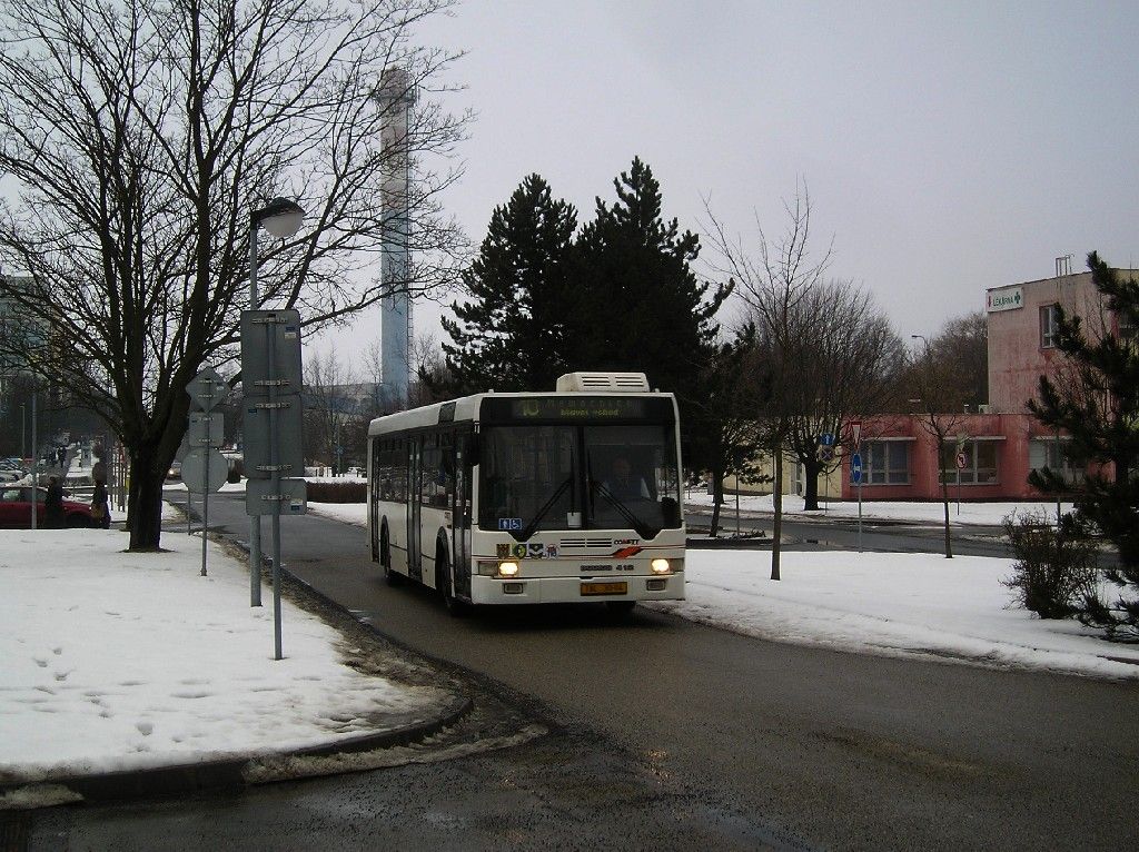 Nemocnice, hlavn vchod, 26.2.2013