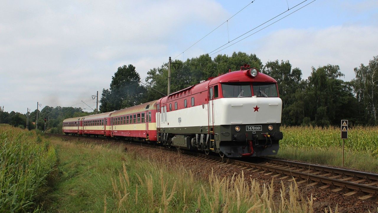 R 28453 (Vesel nad Lunic > Jihlava)