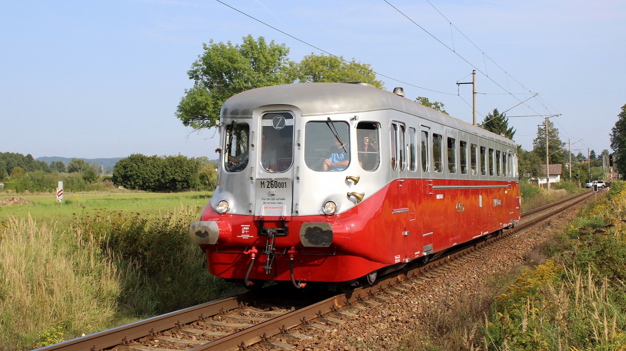 R 28808 (Jindichv Hradec > Praha hl.n.)