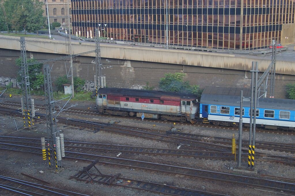 749 253-1 R1244  Praha hl.n