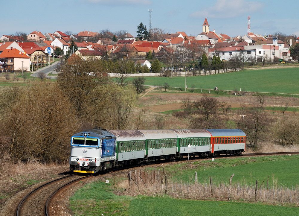 754.067 - Popovice (Ex 528 VELEHRAD); 03.04.2010