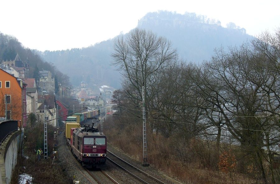 Koenigstein, nklad smr Bad Schandau.