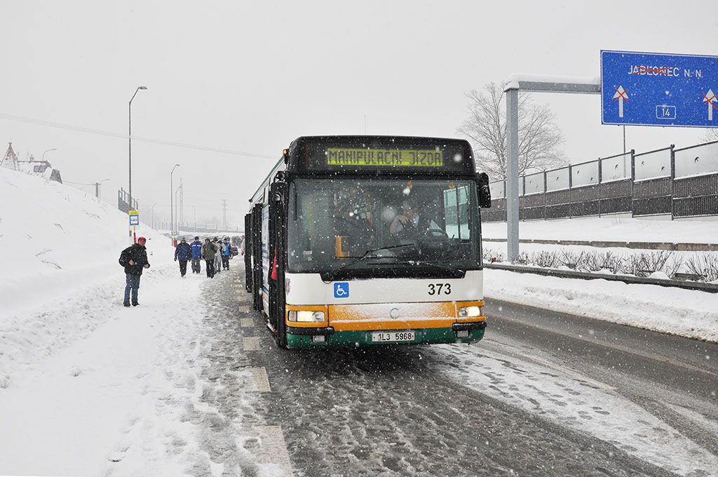 373 na jedn ze zastvek na I/14