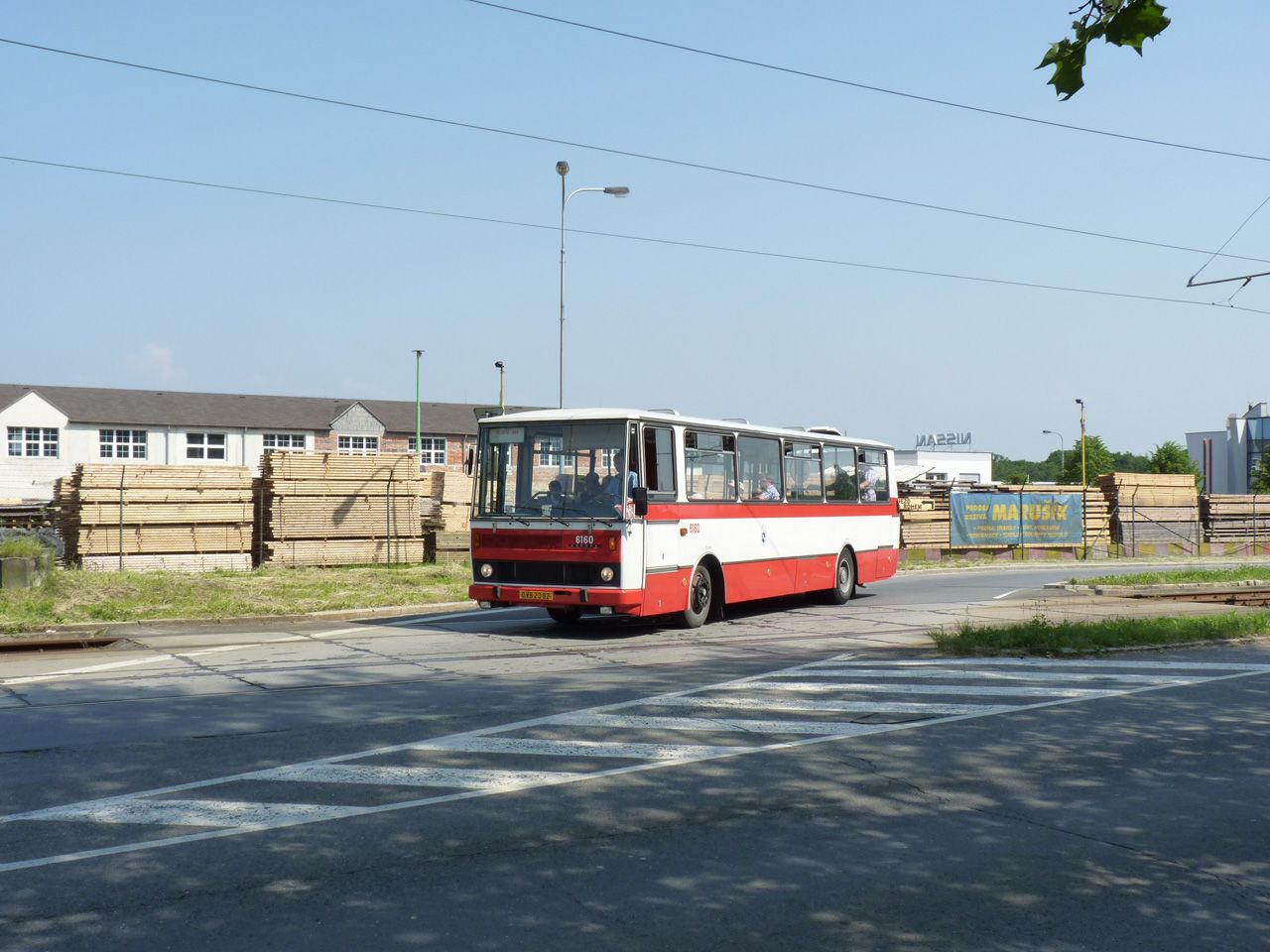 Porouchanho Ike pak nahrazovala B731.00. Zde v zen kousek od dlen.