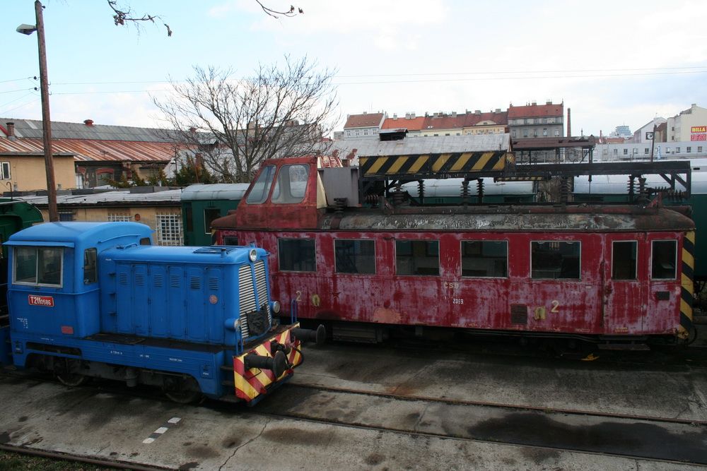 M 131.2069 + T 211.0586 Praha-Bubny 27.2.2008