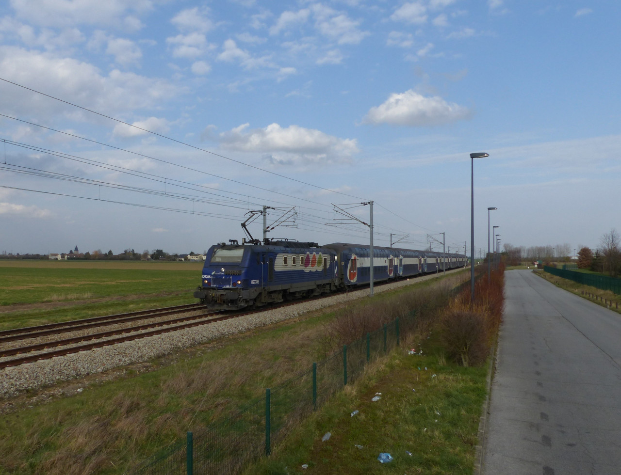 RER 65823 Germainville 3.3.2021 827.316 (Alstom BB27300)