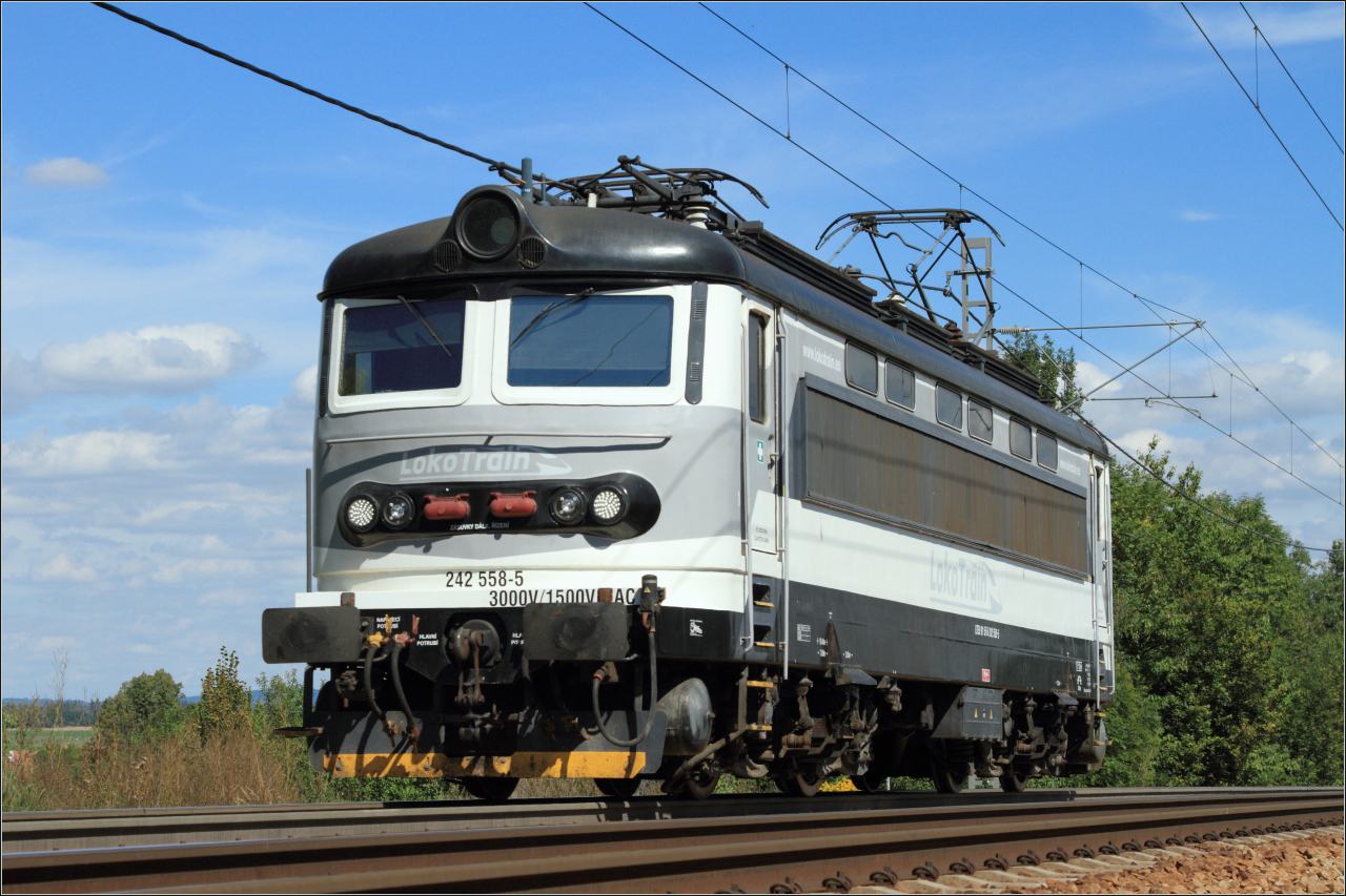 242558-5 LokoTrain_220903_Nhov-Ostrov