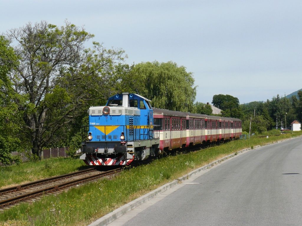 735 007-7 Bystice pod Host.(4.7.2010,foto:M.Nesrsta)