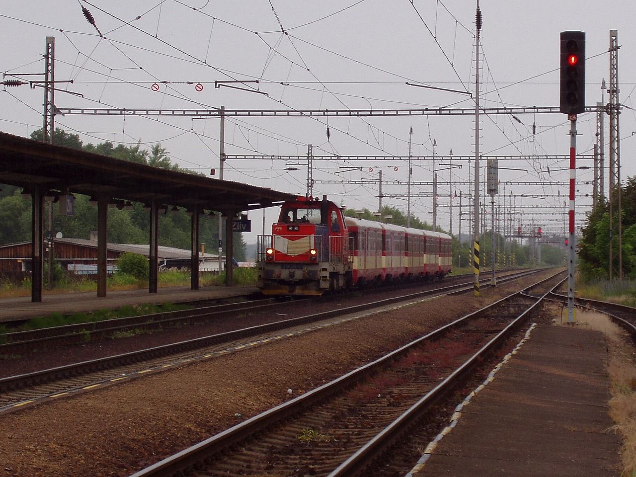 714.218+5Btx763 28-29 (008, 027, 044, 015, 055), Zliv, 11. ervna 2011