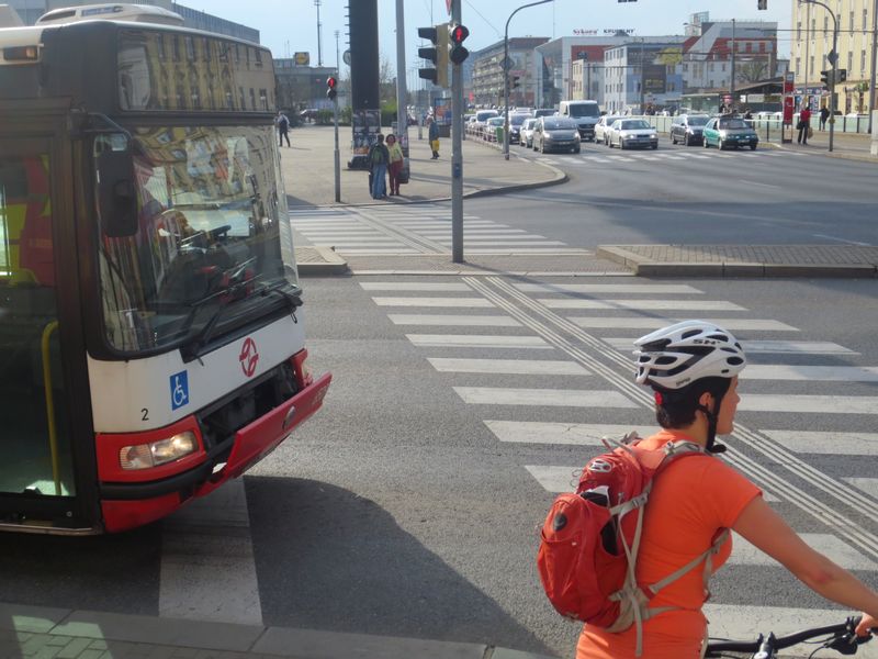 Citybus 6509 s otevenm nraznkem na 136 na Harf