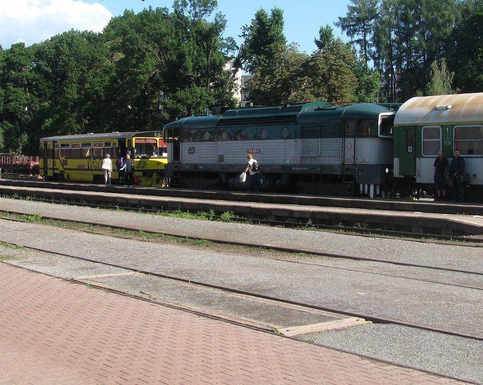 754.030 koncem ervence 2010, Trutnov