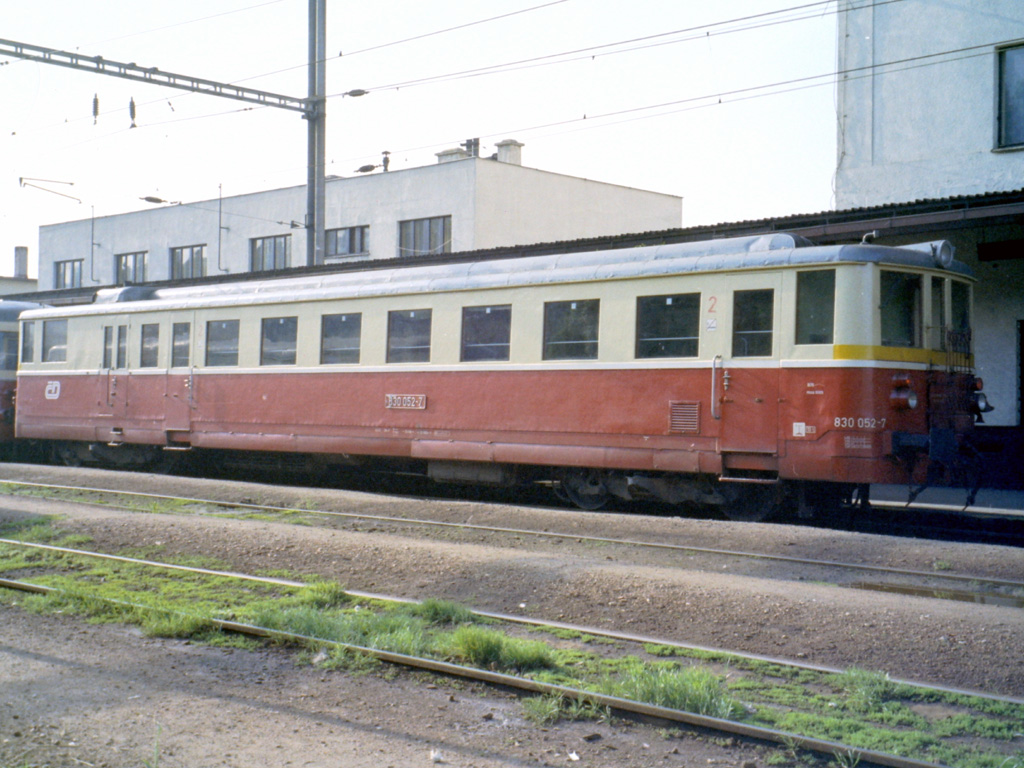 830.052-7 - 28. kvtna 1994 - Praha Vysoany