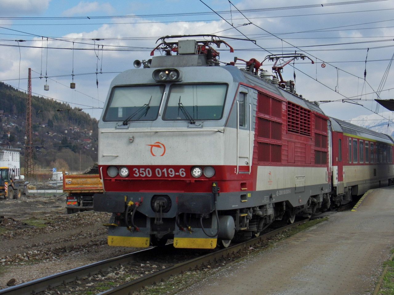 350 019 ilina (4. 4. 2022)