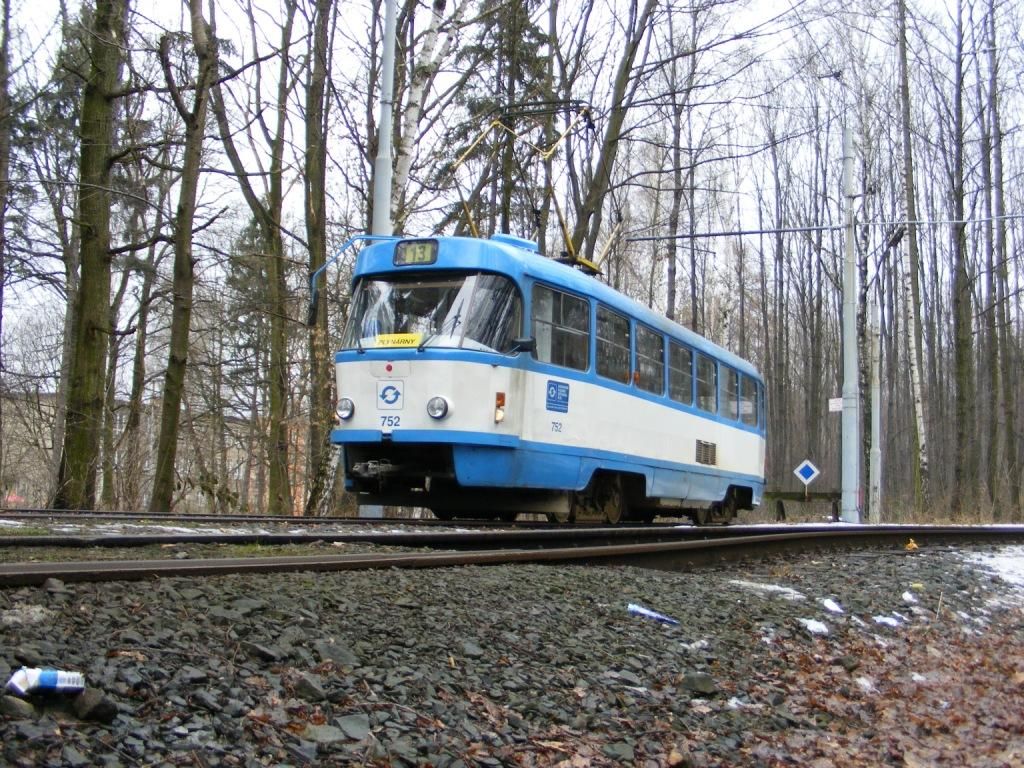 Tramvaj T3 (752) sm. Zbeh