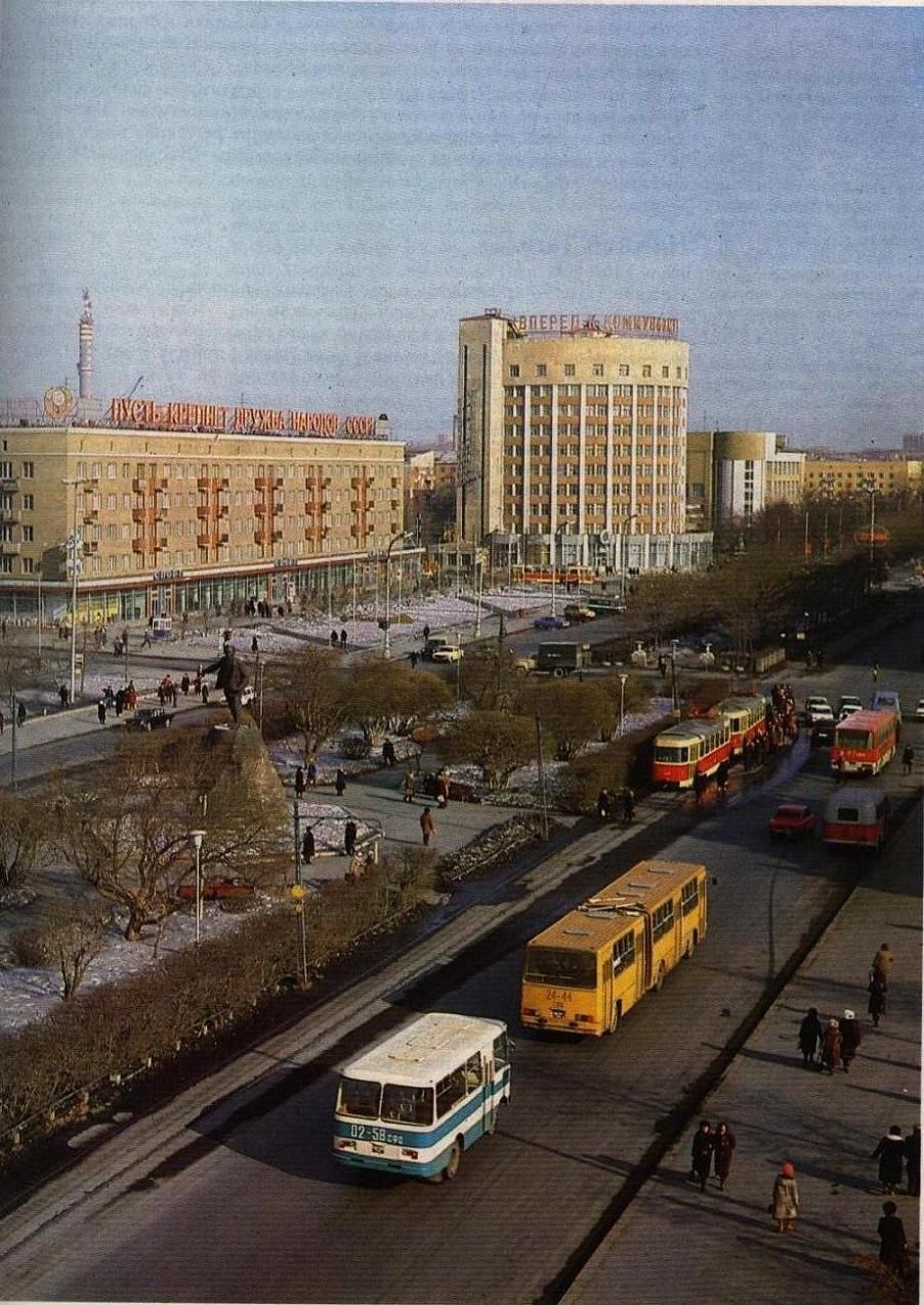 Jedna fotka z knihy o drub SSR a SSSR