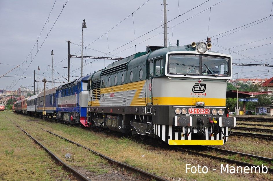 754 023,751 002 - 14.5.2012 Praha Vrovice