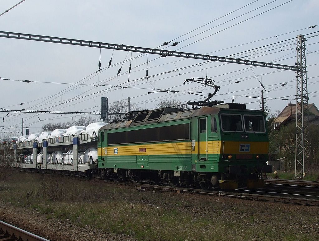 163 015 - Lys n. L. (3. 4. 2012)