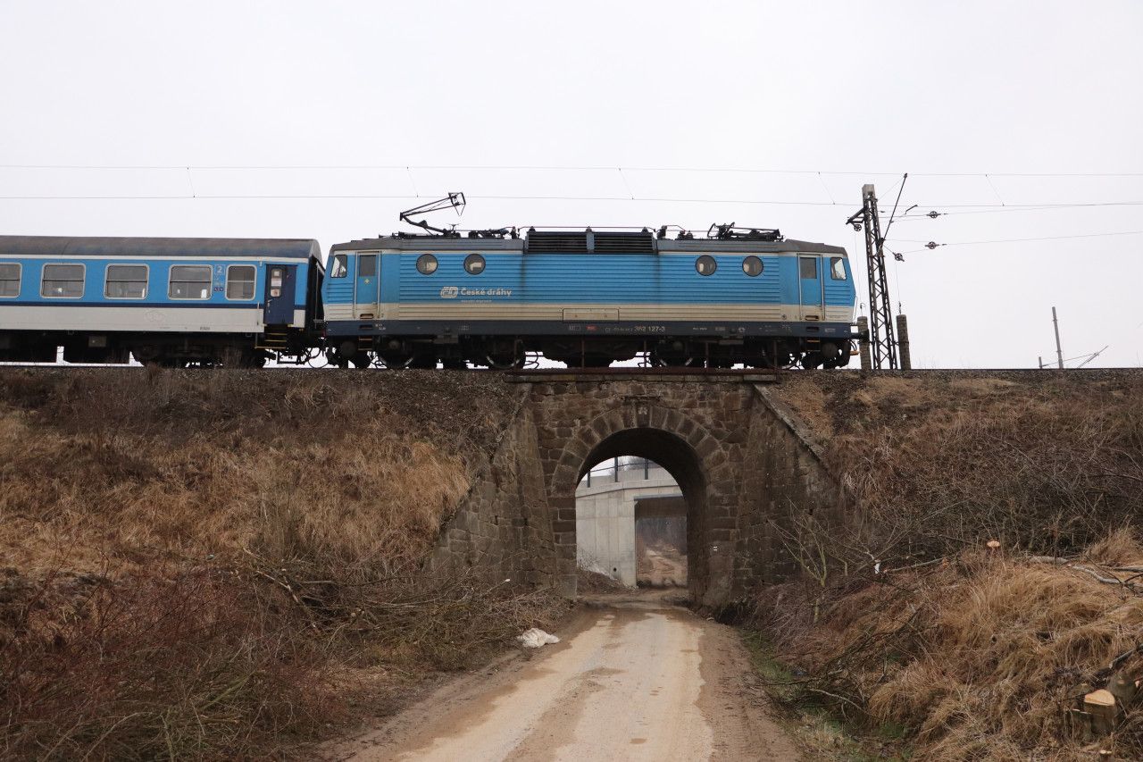 362 127, Stezim - Mezno