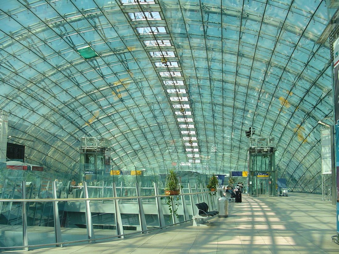 Frankfurt Flughafen bahnhof