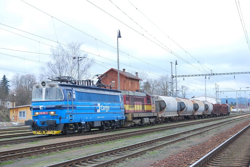 S 489 0069 + T 466 2219_-_14.01.2011-_-SOKV esk Budjovice_st.Strakonice - Pn 68 711.