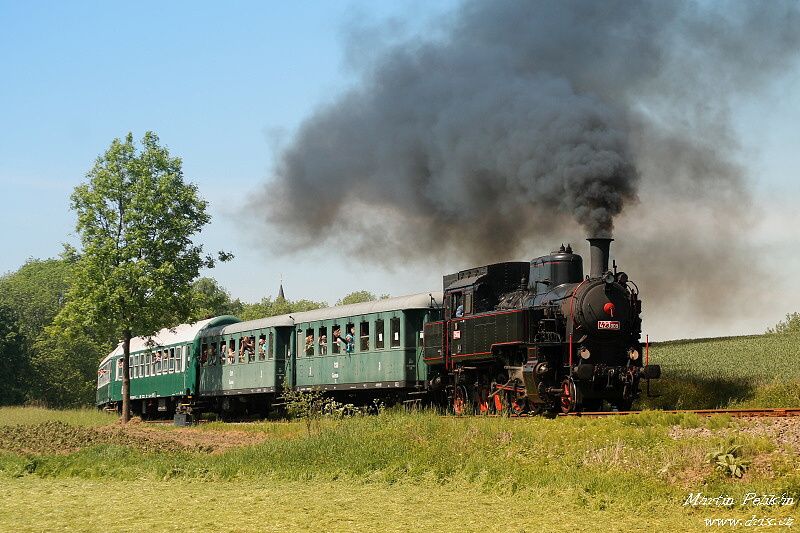 423 009 u Cerekvice n/L zastvka