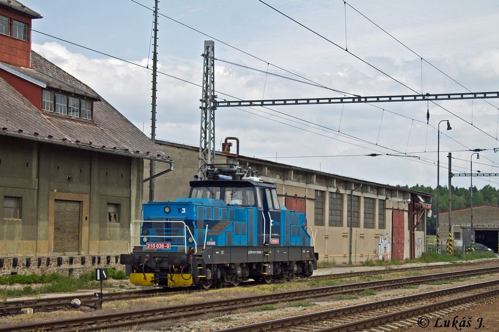 Odstaven 210.036 v Doov, 22.5.2015