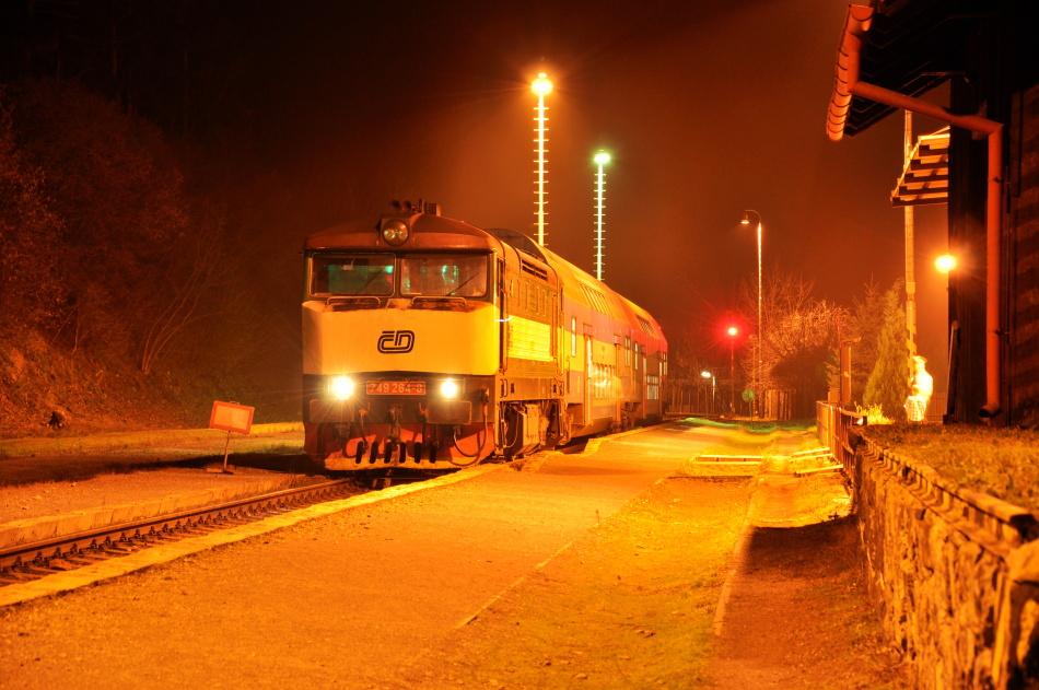 749 264-0 Os 9064 Vran nad Vltavou 21.12.2014