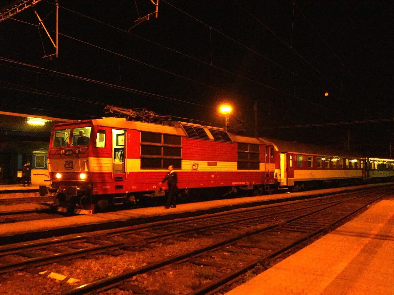 371.004 na IC 561 (6. 11. 2014, Star Msto u Uherskho Hradit)