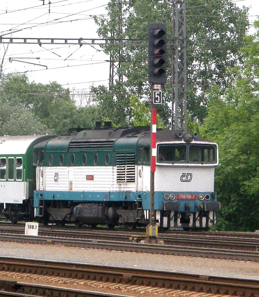 ...a 750 118-2 ve vezu...,Huln 23.5.2008.