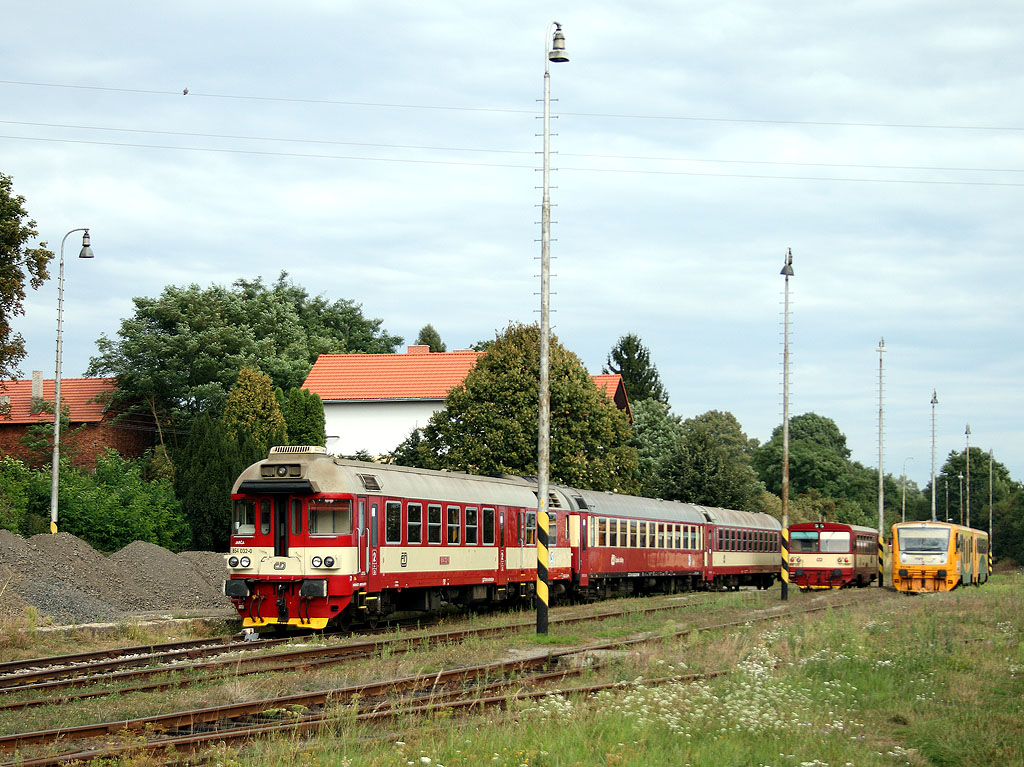 Pedposledn trojice vlak 1938, 16429 a 16410