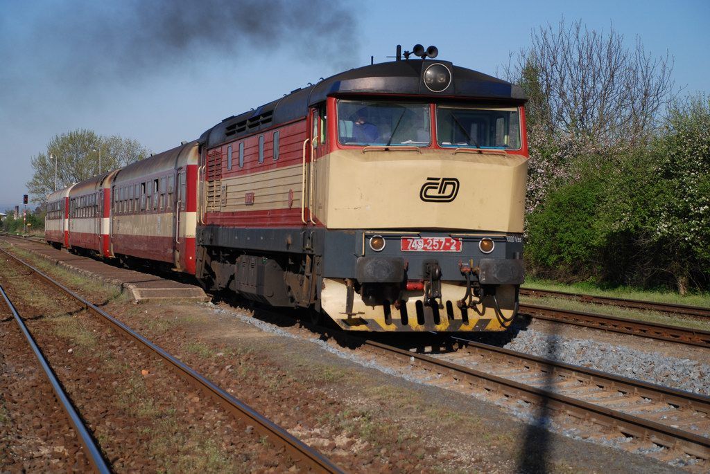 749.257, Velk Bystice, Os3531, 28.4.2012