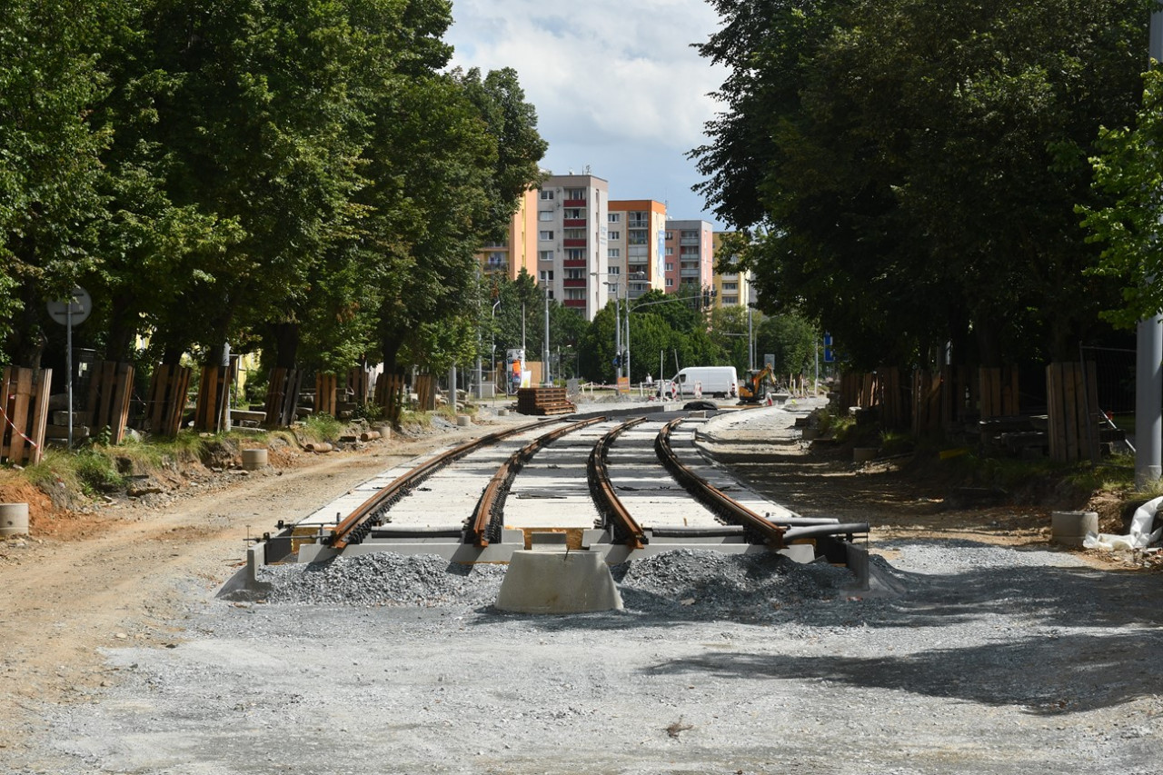 Rekonstrukce Koterovsk tdy, prvn poloen koleje, 11.07.2024