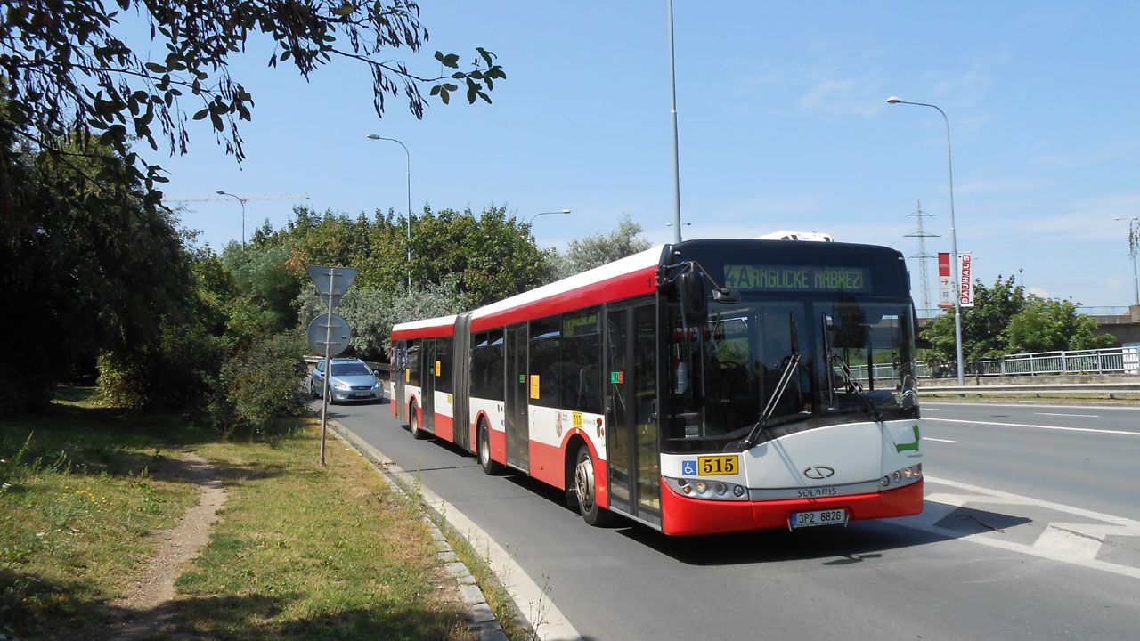 Solaris nhradn dopravy . 515 mc ze Sad 35 na Anglick nbe