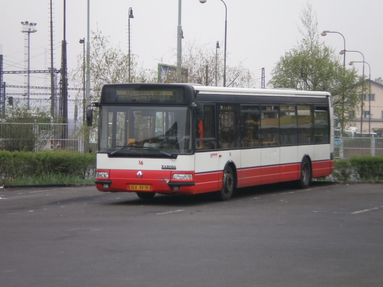 Citybus ev. . 16 na parkoviti u Oresi.