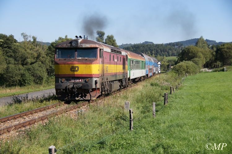 749 100-4 v ele Os 8121 vyjd z Hoic na umav. 09.09.12