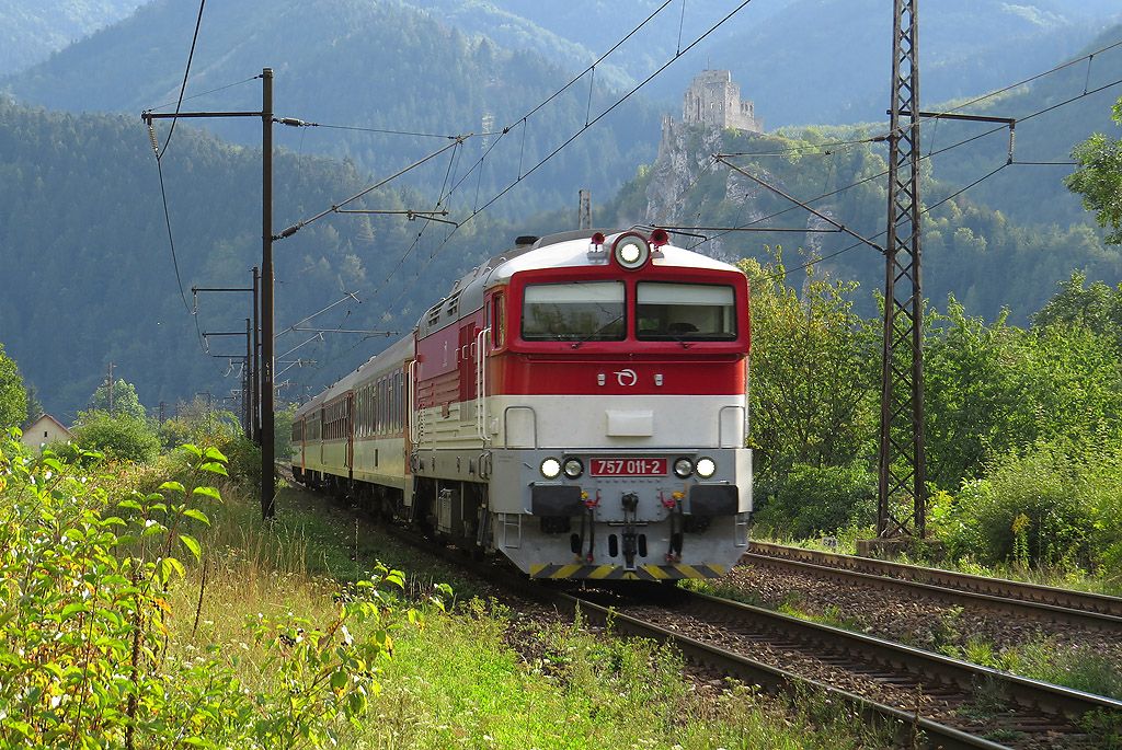 757 011-2, Zr 1848 Boriov, Streno, 30.08.2013, foto: Juraj evk