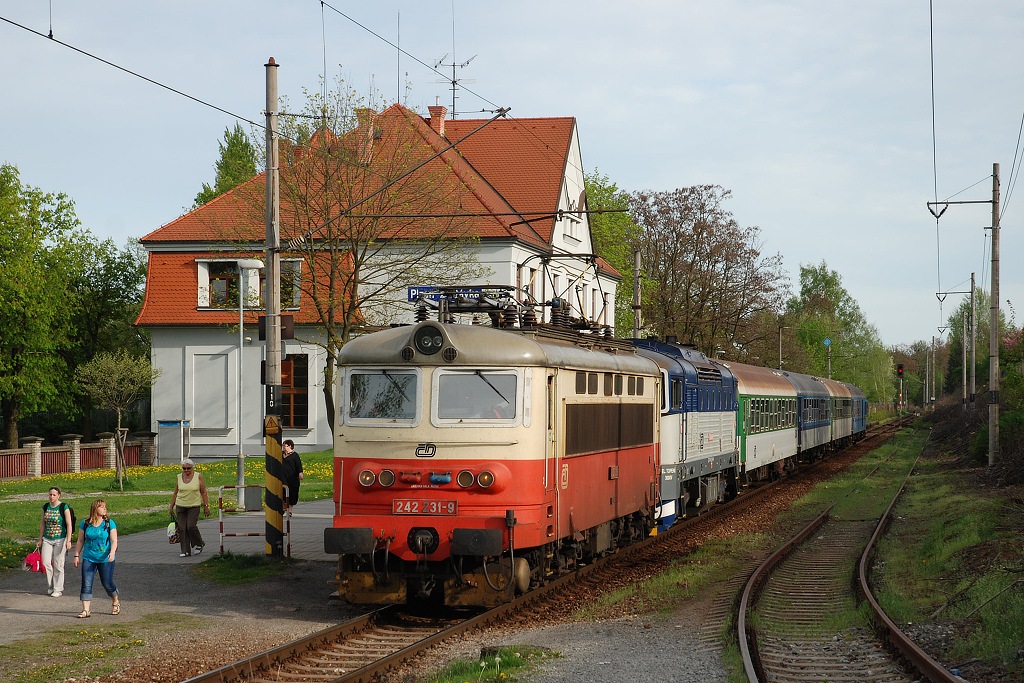 242231+754060 Os7501 Plze zast. 29.04.12