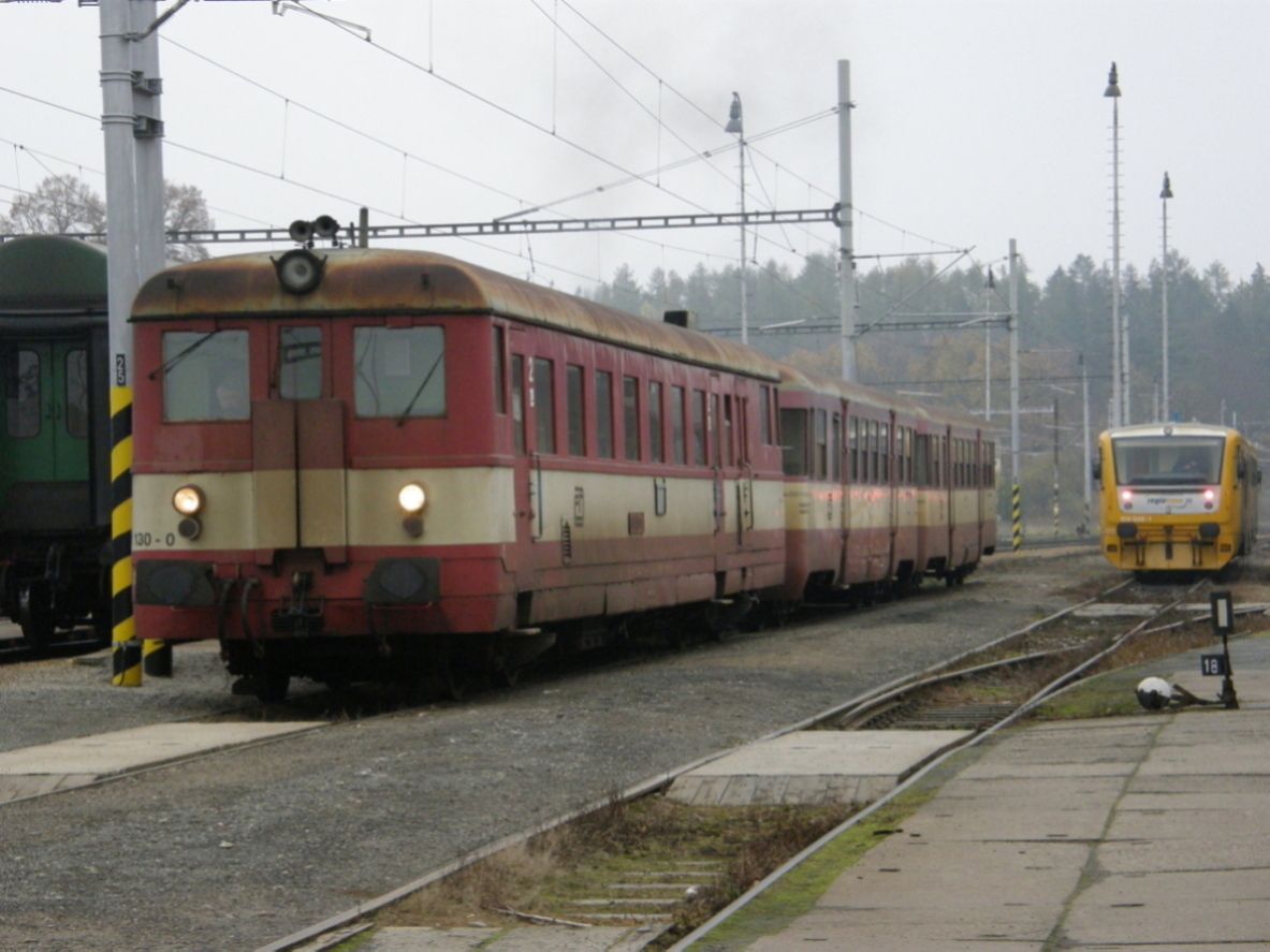 831 130 +2x020 096 +027 na Os17520 do Klatov 24.10.08 Hora pedm