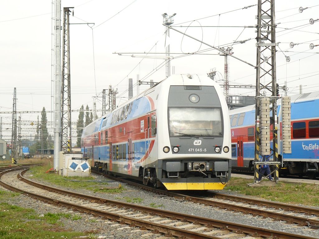 471 045-5 Perov(5.10.2011,foto-Ale Krka)