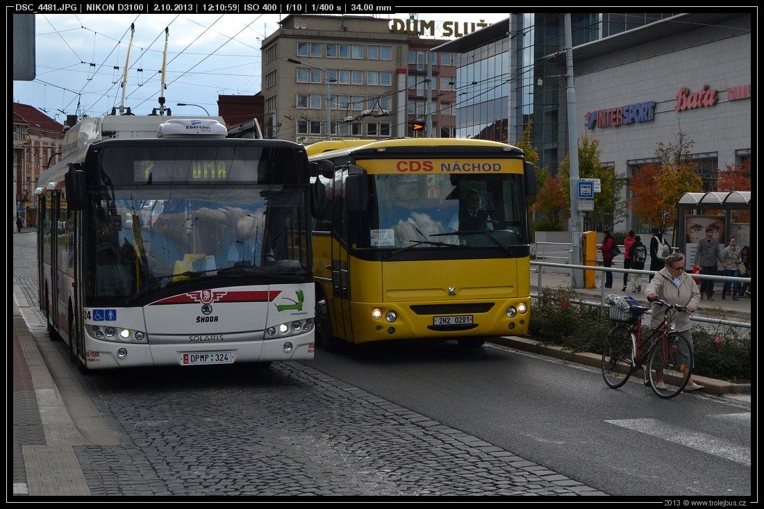 26Tr slo 324, bus CDS Nchod a nesmrteln cyklistka