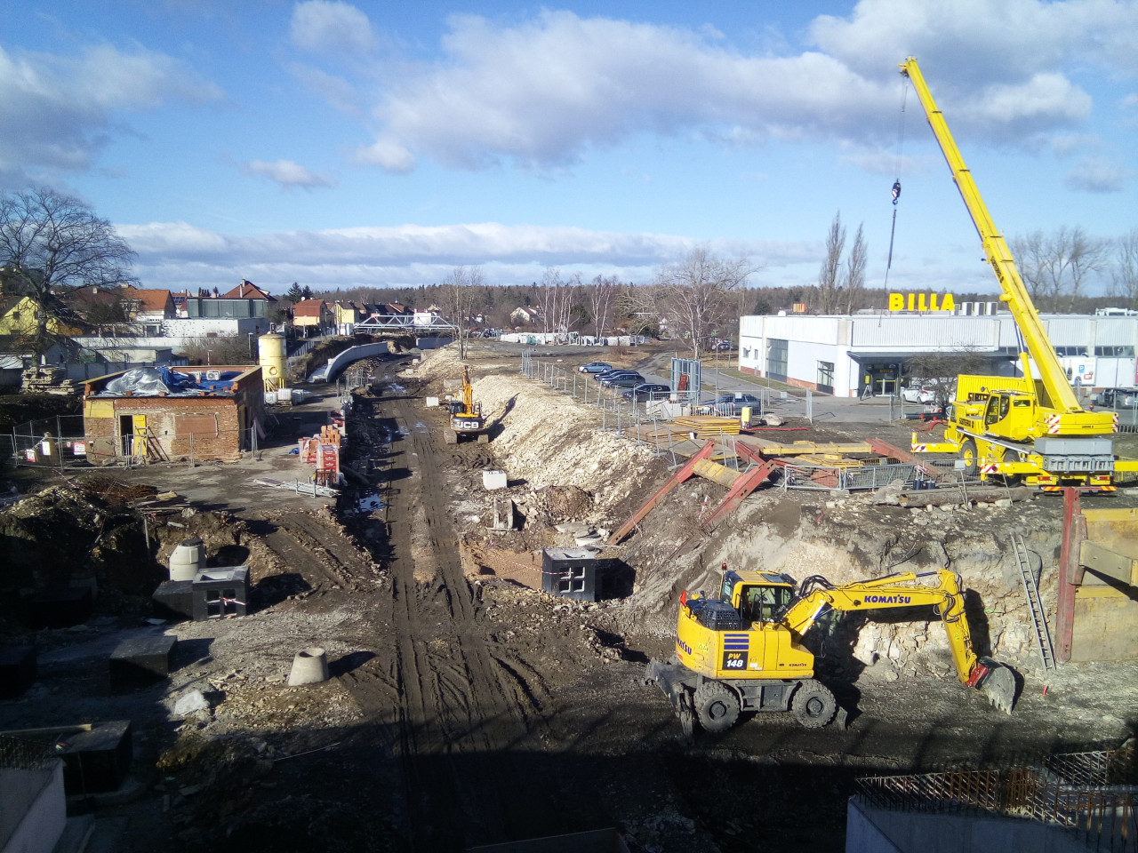 Kladno msto, pohled z mostu na zastvku 25.1.2024